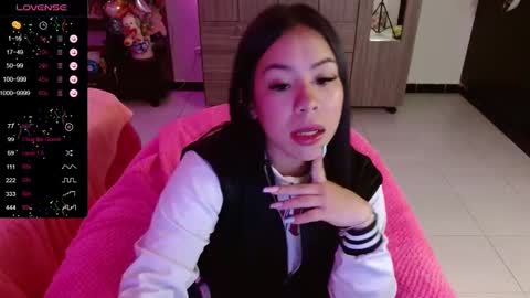 Isabella  online show from 12-12-24, 01:53