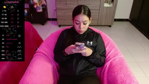 Isabella  online show from 12-21-24, 11:02