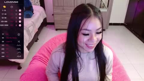 Isabella  online show from 03-02-25, 07:56