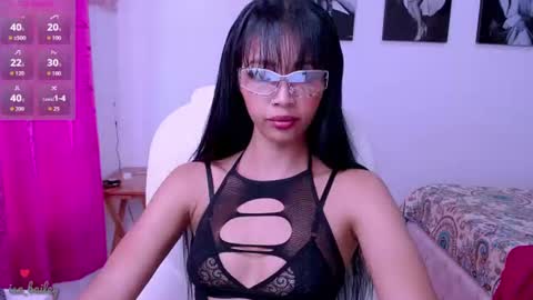 Snapshot of isabel_bailey chatting on 07-07-26, 08:13 isabel online show from 07-07-26, 08:13