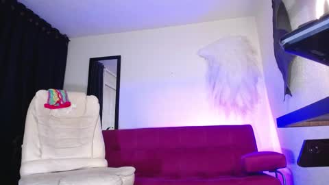 isabel online show from 02-19-26, 02:40