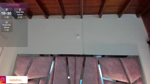 Isabel online show from 12-29-24, 03:22