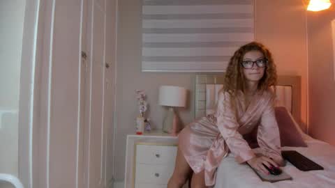 isabela__x online show from 02-28-26, 11:33