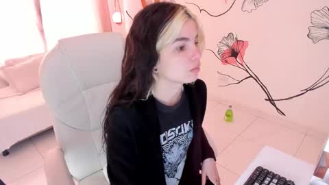 isabela_fiorelli online show from 09-14-25, 01:32