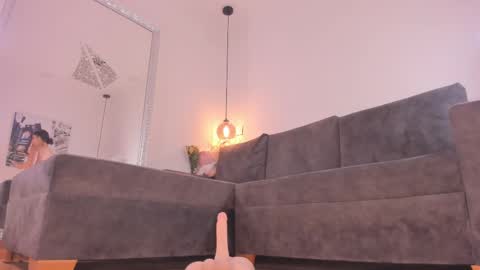 Snapshot of isabela_franco_ chatting on 09-22-25, 11:56 Isabela online show from 09-22-25, 11:56