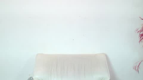 Isabella online show from 04-12-26, 01:43