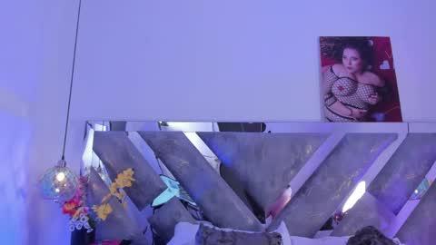 Mommy Isa online show from 04-13-26, 06:08