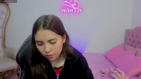 ISABELA  online show from 05-30-26, 11:40