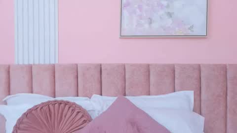 Isabela online show from 12-01-25, 05:51