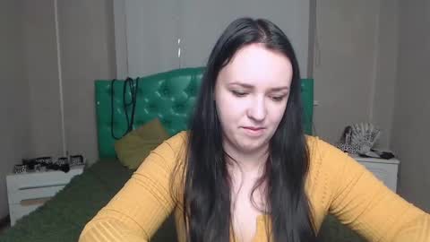 Snapshot of isabelblackberry chatting on 12-16-24, 06:21 IsabelBlackberry online show from 12-16-24, 06:21