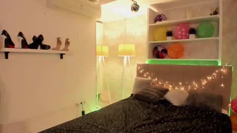 IsabelKiss online show from 03-20-26, 02:11