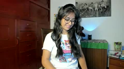 Snapshot of isabella22_1 chatting on 01-03-25, 11:44 Isabella22 1 online show from 01-03-25, 11:44