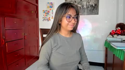 Snapshot of isabella22_1 chatting on 02-10-25, 02:16 Isabella22 1 online show from 02-10-25, 02:16