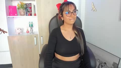 Snapshot of isabella22_1 chatting on 02-20-25, 04:57 Isabella22 1 online show from 02-20-25, 04:57