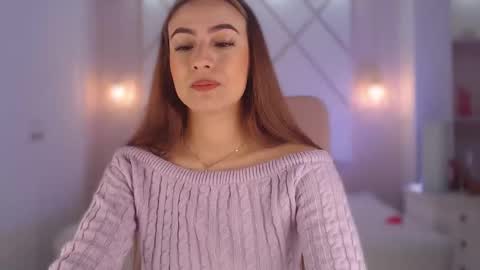 Isa  online show from 09-19-25, 02:51