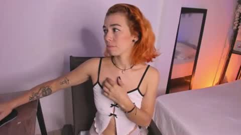 isabella online show from 11-04-25, 05:12