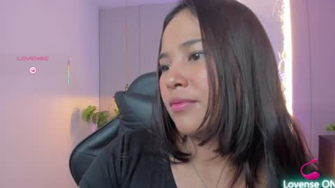 Isabel florez online show from 07-16-26, 12:49