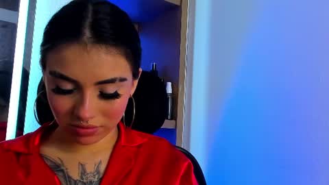 ISABELLA online show from 06-26-26, 06:45