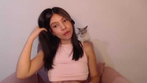ISABELLA online show from 12-10-24, 01:32