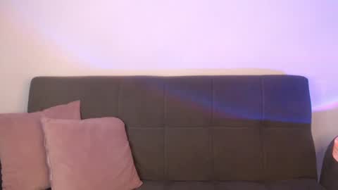 ISABELLA online show from 01-10-25, 10:57