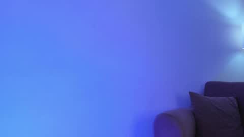 ISABELLA online show from 04-28-26, 02:27