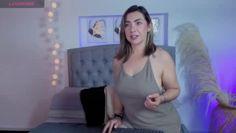   online show from 11-25-25, 10:15