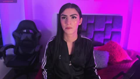 Isabella Moon9 online show from 04-21-26, 11:38