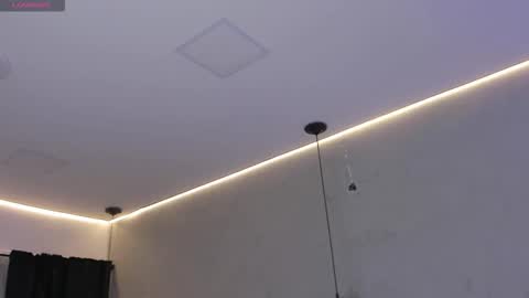 Isabella Nowa online show from 03-15-26, 11:49