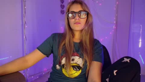 Isabella Rros online show from 12-02-25, 01:22