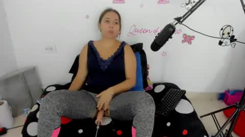 Isabella online show from 07-26-26, 08:16