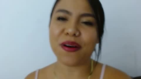 Snapshot of isabella_velvet27 chatting on 06-02-26, 02:08 Isabella velvet online show from 06-02-26, 02:08