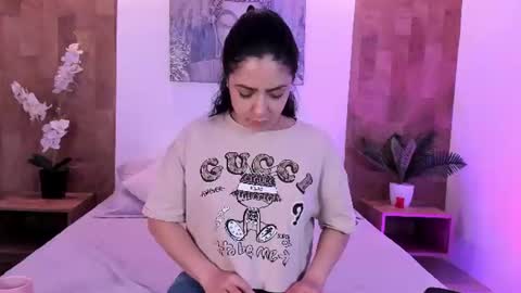 isabella_winkler online show from 07-18-26, 12:20