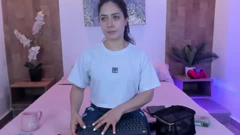 isabella_winkler online show from 07-29-26, 11:30