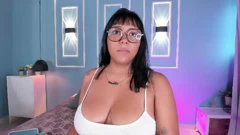 isabella zc online show from 07-30-26, 12:26