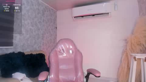 isabellaa23 online show from 12-14-25, 12:43