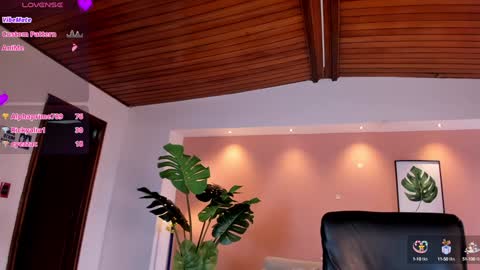 Snapshot of isabellaajoness chatting on 02-05-25, 07:10 Isabella Everyday From 0530 to 1430 Col Time online show from 02-05-25, 07:10