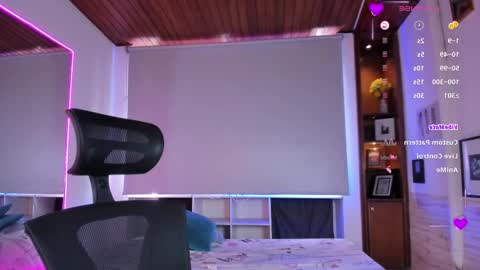 Snapshot of isabellaajoness chatting on 02-19-25, 03:49 Isabella Everyday From 0530 to 1430 Col Time online show from 02-19-25, 03:49