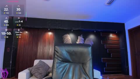 Snapshot of isabellaajoness chatting on 11-28-25, 01:14 Isabella Everyday From 0530 to 1430 Col Time online show from 11-28-25, 01:14