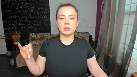 Snapshot of isabellabler chatting on 05-04-26, 11:39 isabellabler online show from 05-04-26, 11:39