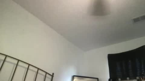 isabellaelizabeth online show from 04-18-26, 07:07