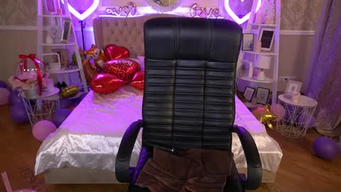 Marina online show from 02-08-25, 04:57