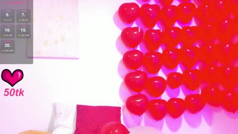 Instagram soybella01  online show from 02-12-25, 06:30