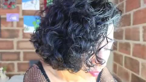 Snapshot of isabellapaz90 chatting on 05-22-26, 01:06 Isabela Paz online show from 05-22-26, 01:06