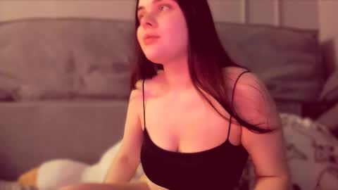 Isabella online show from 10-09-25, 07:45