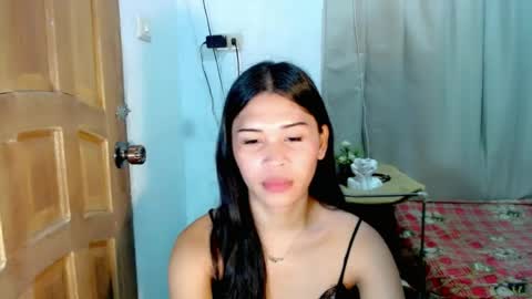 Snapshot of isabelle_amore chatting on 08-01-26, 05:18 Ysa online show from 08-01-26, 05:18
