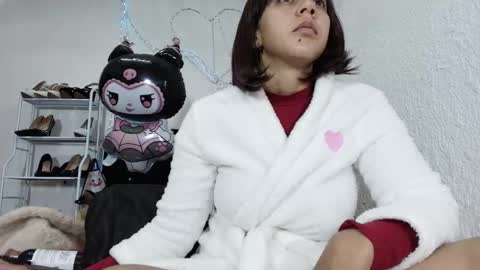 isabelle_sara online show from 03-17-26, 09:34