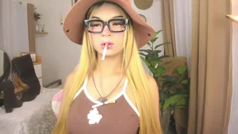 isabelliza princess online show from 04-11-26, 06:45