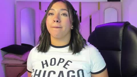 Snapshot of isabellrodriguez18 chatting on 04-04-26, 02:54 isabellrodriguez18 online show from 04-04-26, 02:54
