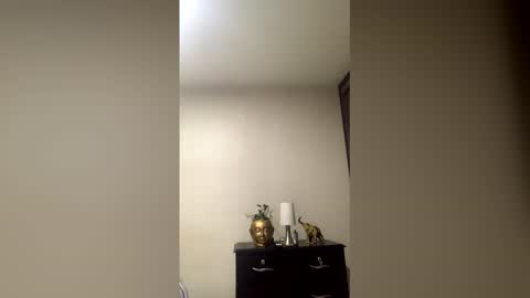 Isa online show from 03-06-26, 11:45