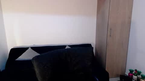  Isabel Villalobos  online show from 07-04-26, 11:55